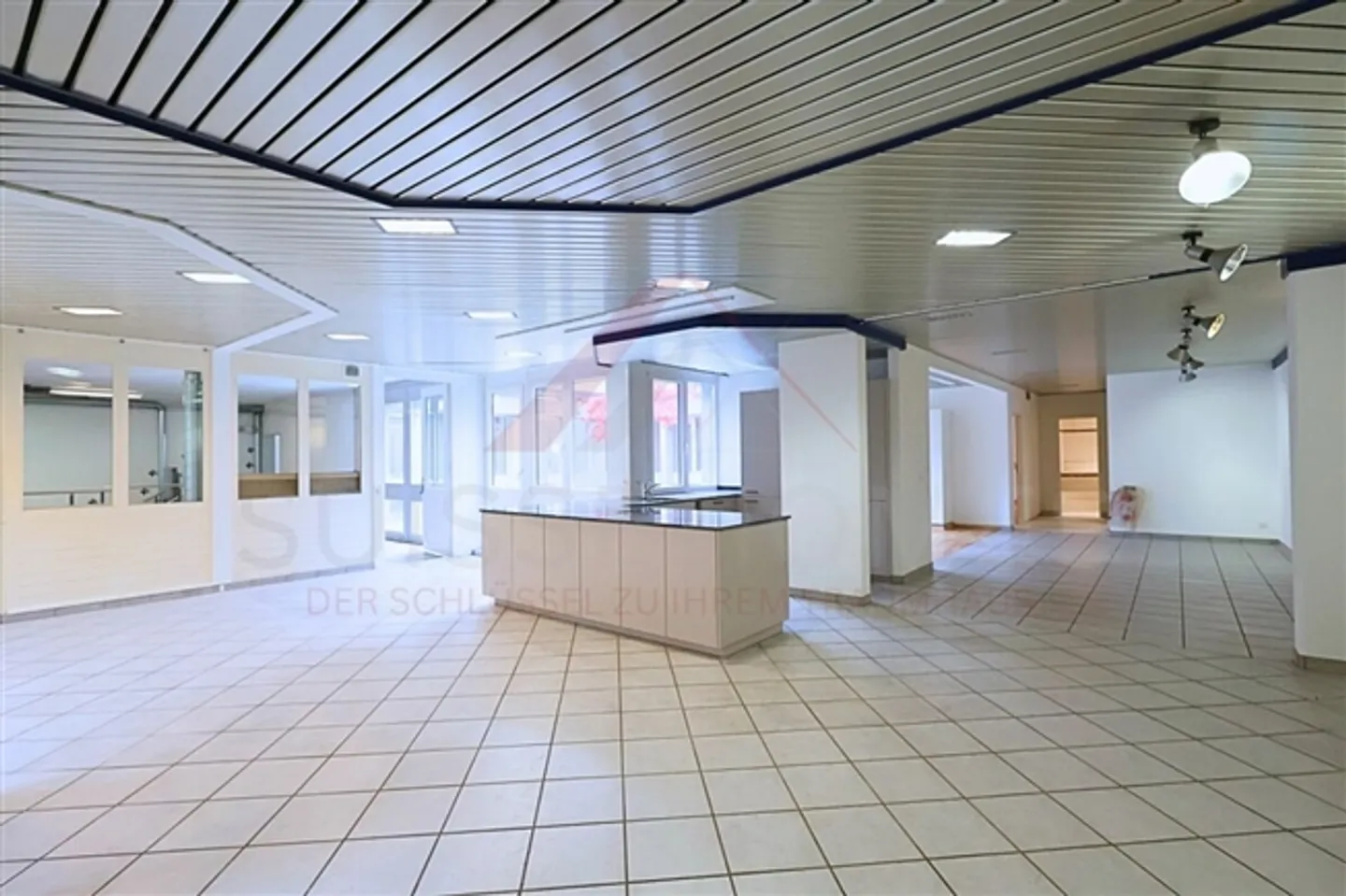 Propriété résidentielle et commerciale attrayante à Thörishaus - Photo 15 sur 20