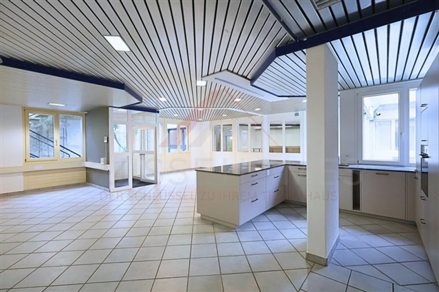 Propriété résidentielle et commerciale attrayante à Thörishaus - Photo 16 sur 20