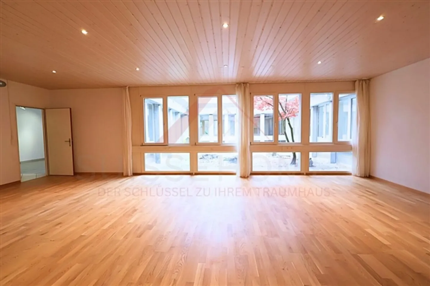 Propriété résidentielle et commerciale attrayante à Thörishaus - Photo 17 sur 20