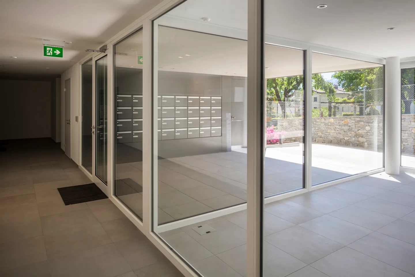 MINUSIO, Nous louons un appartement de 2 ½ pièces - Photo 5 sur 9