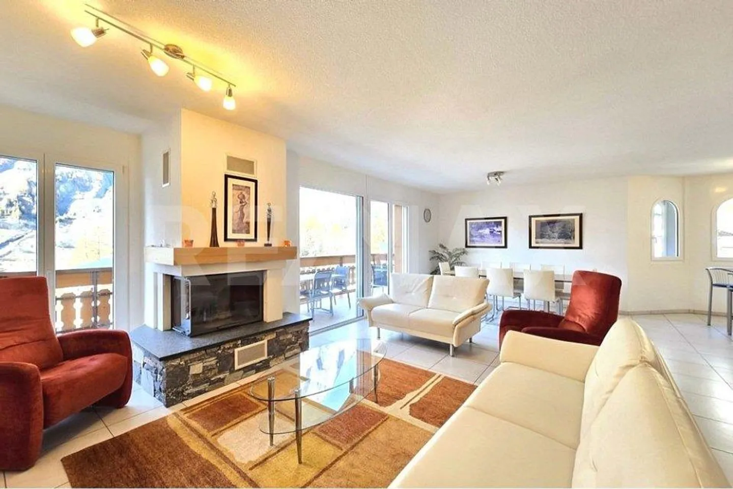 Appartement élégant de 5.5 pièces avec espace bien-être exclusif à Leuk... - Photo 3 sur 13