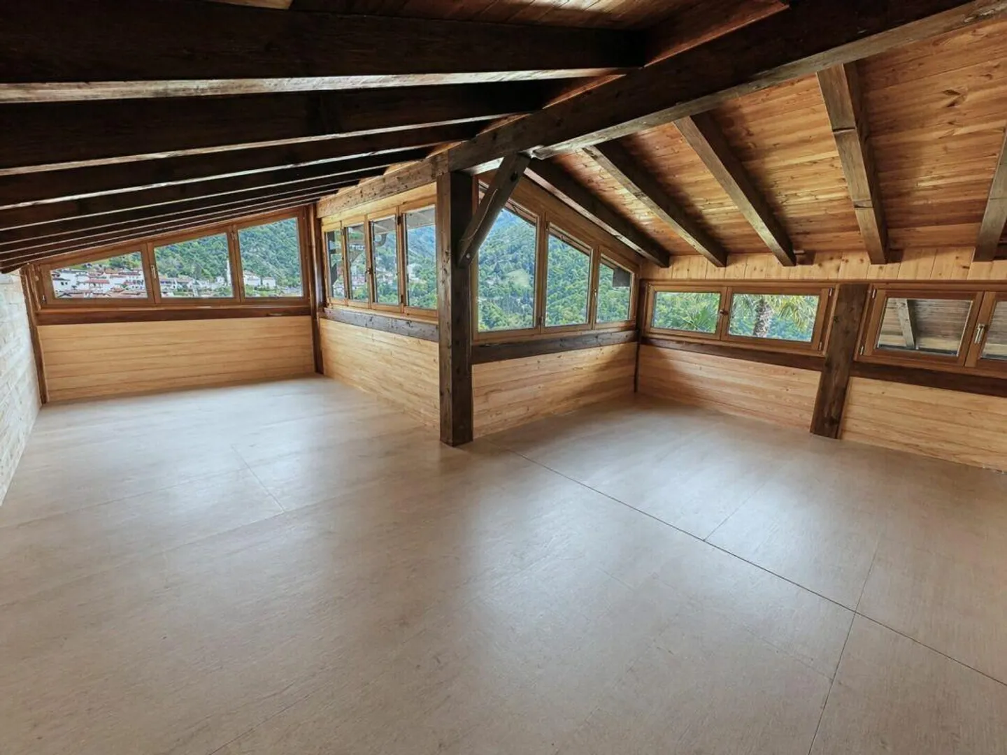 Merveilleuse maison immergée dans la verdure avec vue dégagée à Arogno - Photo 15 sur 30