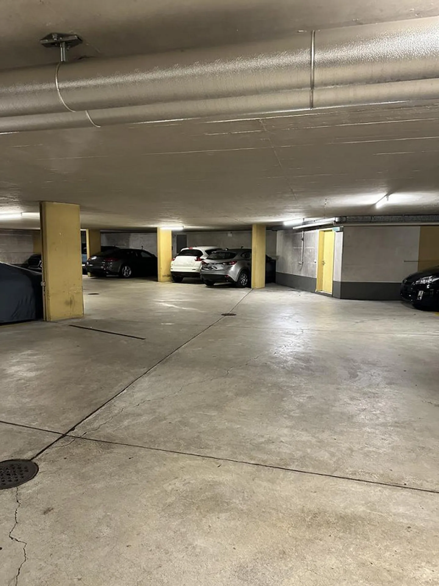 Posto auto nel garage sotterraneo - Foto 6 di 8