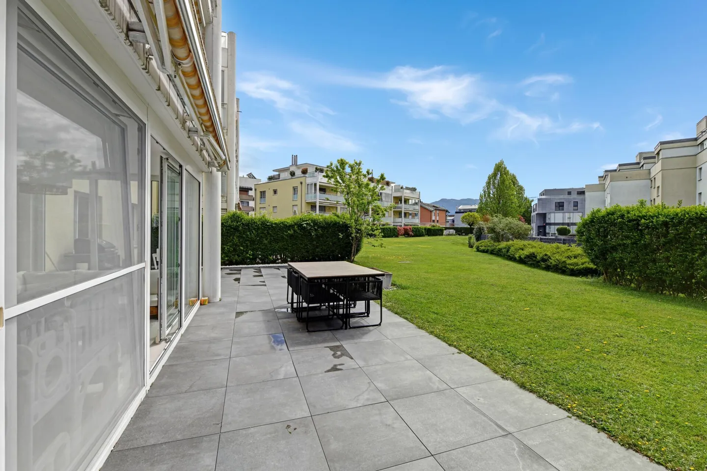 Wohnen im Grünen: Lichtdurchflutete 5.5-Zimmer-Wohnung mit Wintergarten, Sitzplatz und Hobbyraum - Foto 13 von 42