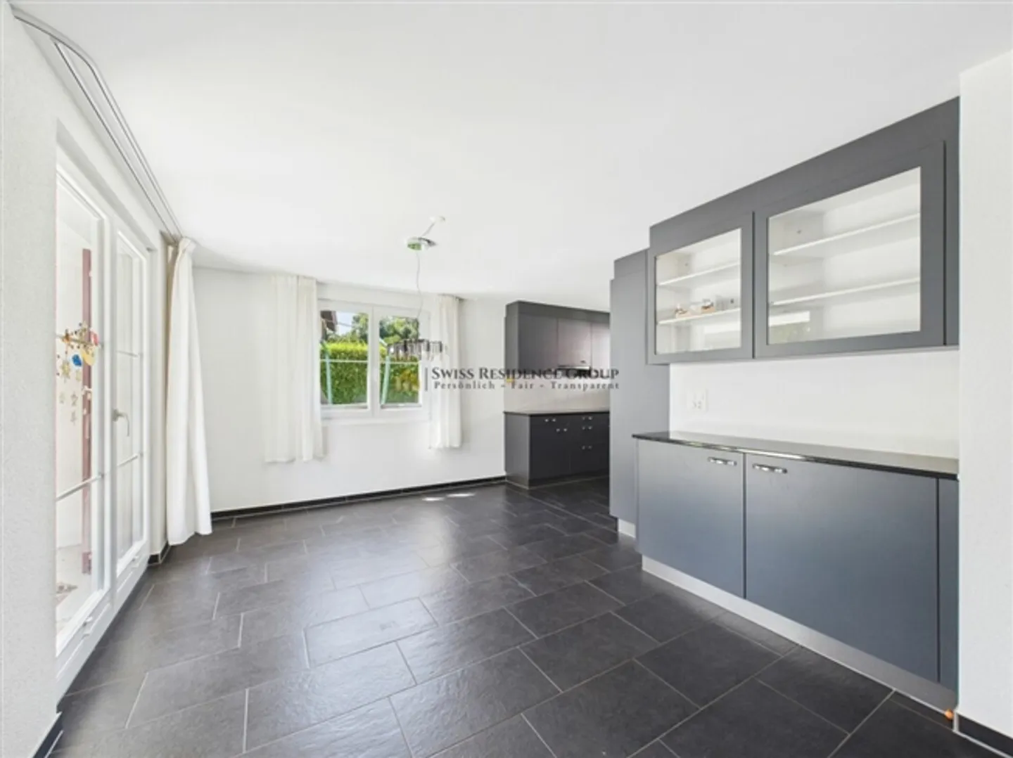 Your Dream House in Neerach Detached Single-Family Home with Generous Garden and Unique Charm - Photo 8 of 18