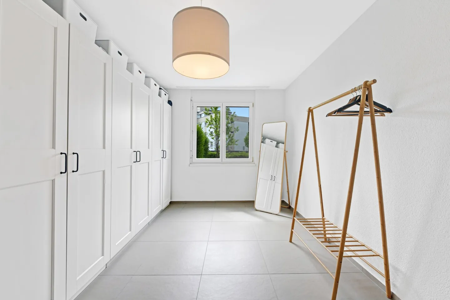 Wohnen im Grünen: Lichtdurchflutete 5.5-Zimmer-Wohnung mit Wintergarten, Sitzplatz und Hobbyraum - Foto 31 von 42