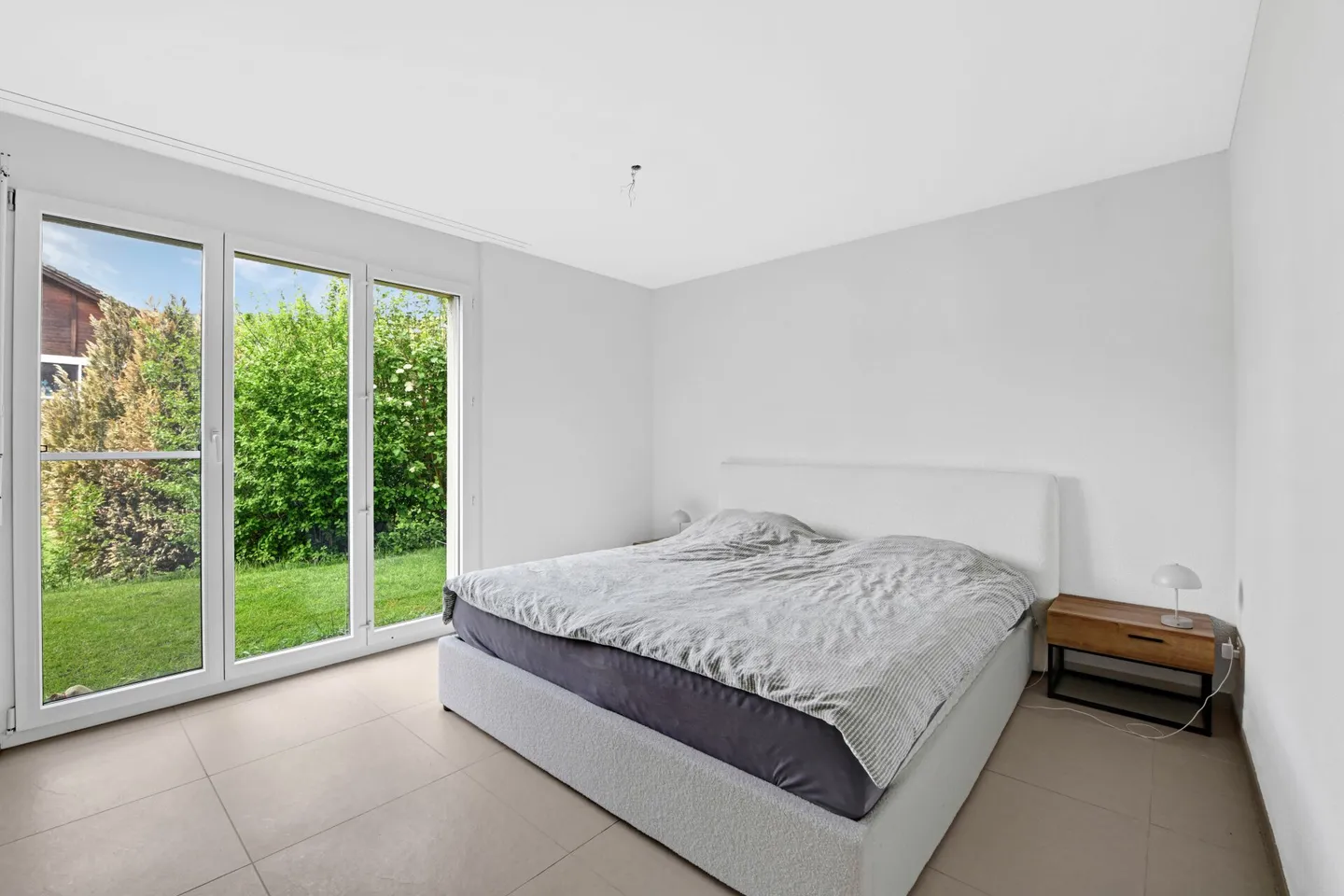 Wohnen im Grünen: Lichtdurchflutete 5.5-Zimmer-Wohnung mit Wintergarten, Sitzplatz und Hobbyraum - Foto 34 von 42