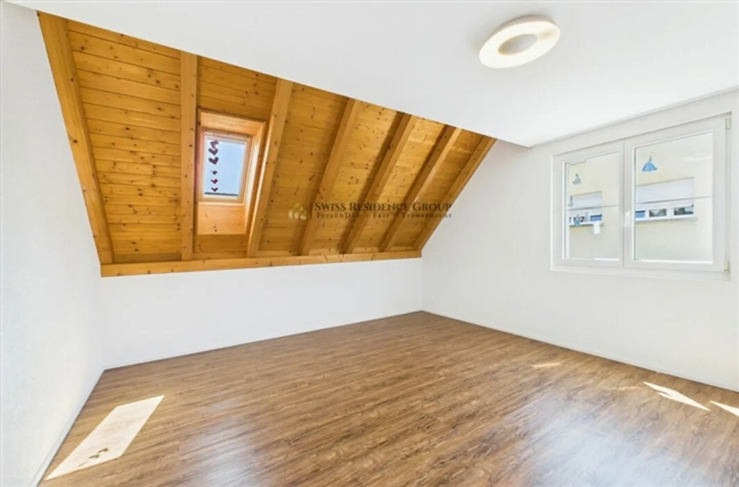 Your Dream House in Neerach Detached Single-Family Home with Generous Garden and Unique Charm - Photo 13 of 18