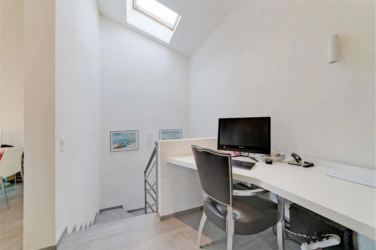 CASLANO - UNABHÄNGIGES GEBÄUDE WENIGE SCHRITTE VOM SEE ENTFERNT - Foto 5 von 13