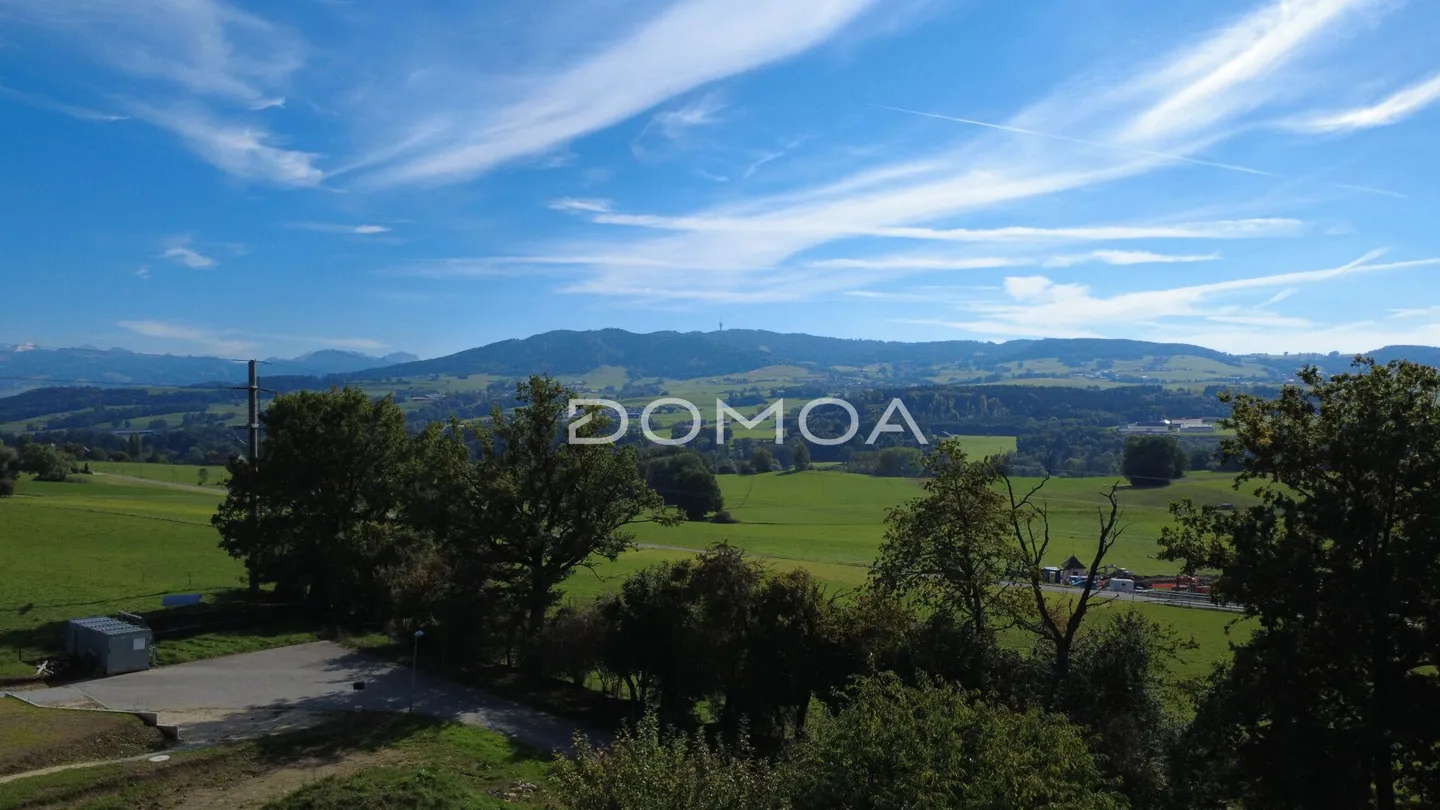 Terreno edificabile con progetto per 5 ville - Chénens (FR) - Foto 2 di 4