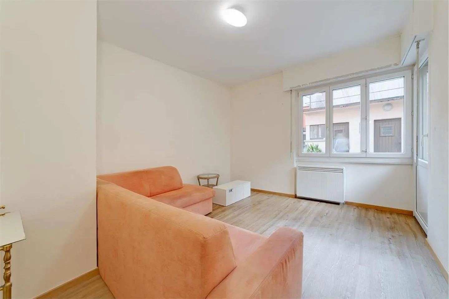 CASLANO - UNABHÄNGIGES GEBÄUDE WENIGE SCHRITTE VOM SEE ENTFERNT - Foto 13 von 13