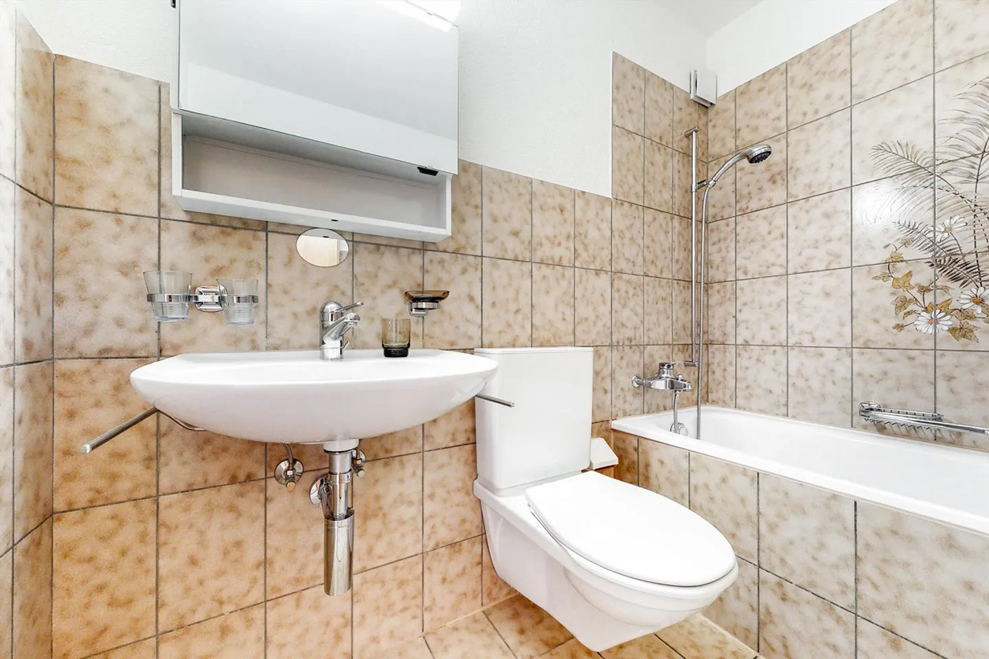 Grosszügige Wohnung im Grünen - Foto 8 von 13