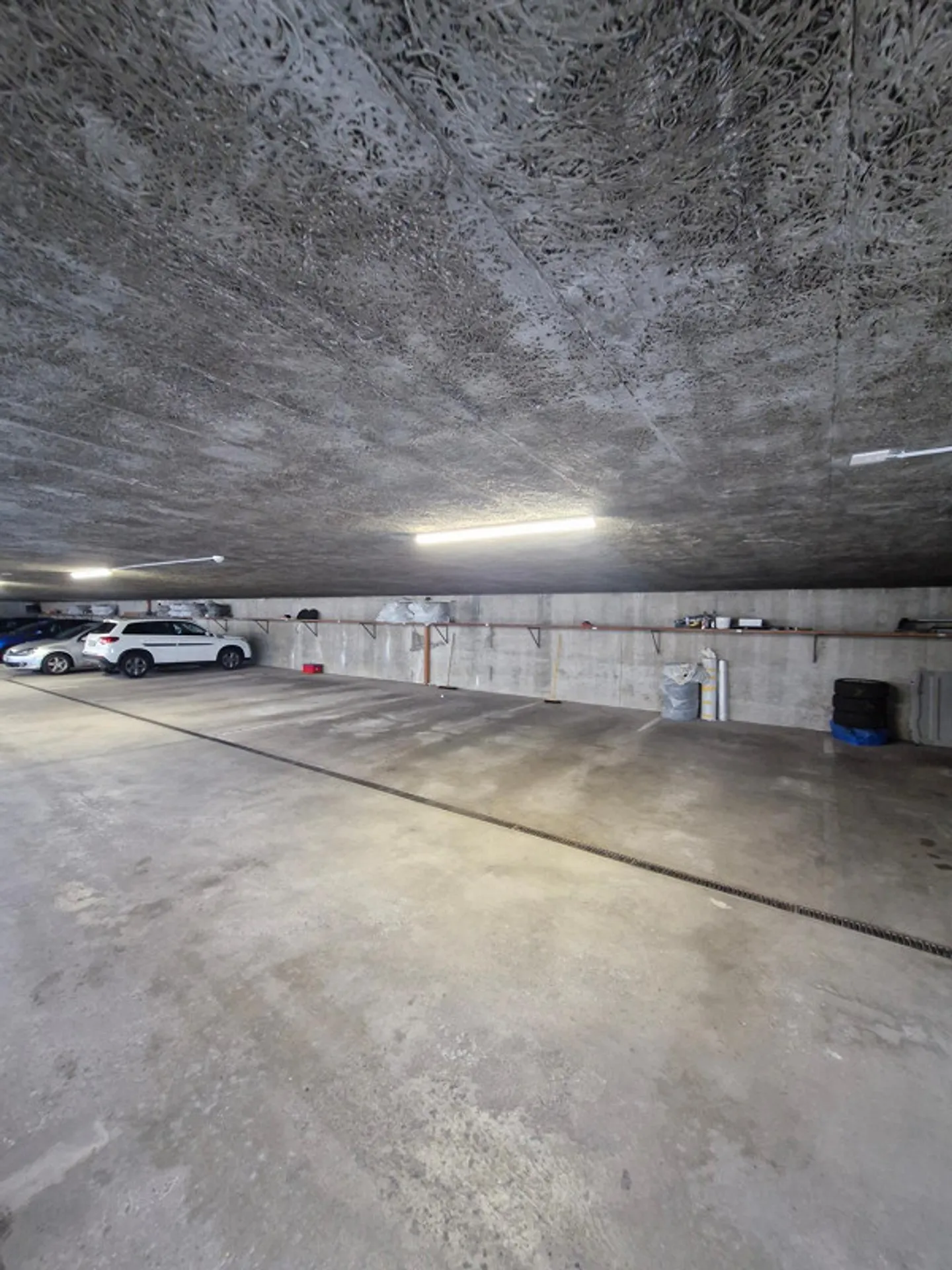 Posto auto sotterraneo in affitto a Herisau - Foto 2 di 2