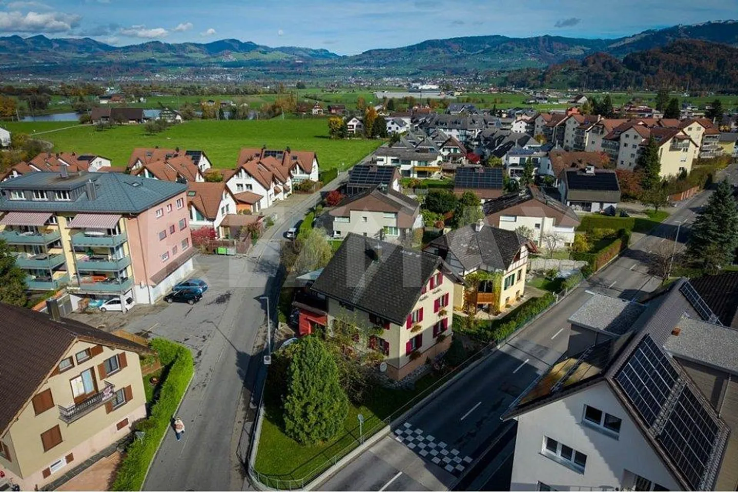 7-Zimmer-Einzelhaus - Foto 7 von 13