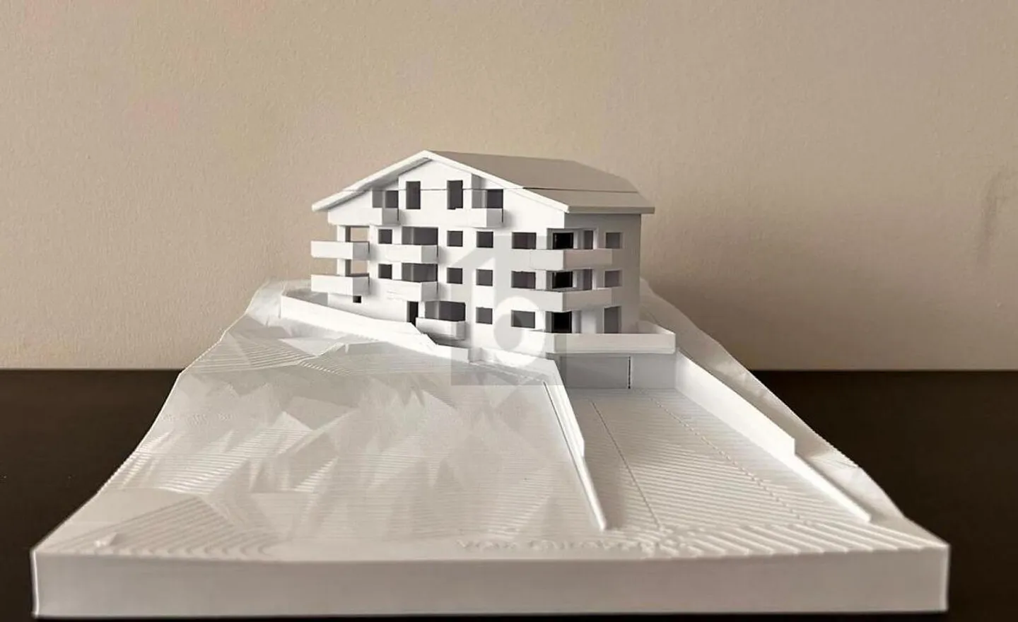 Exklusive Dachwohnung mit Weitsicht - Foto 2 von 4