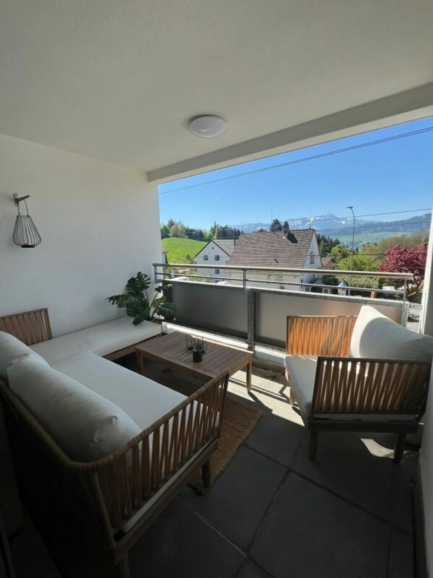Cozy 3.5 Room Apartment in Niederteufen - Photo 2 of 15