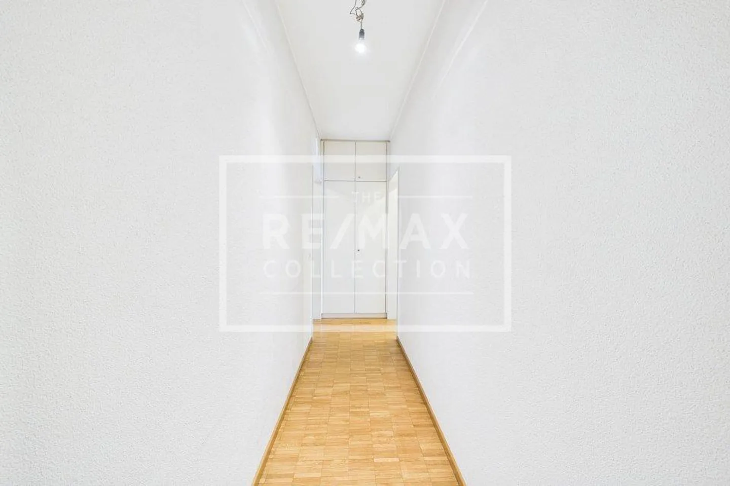 Space, Elegance and Comfort just a few steps from Lugano - Photo 13 of 13