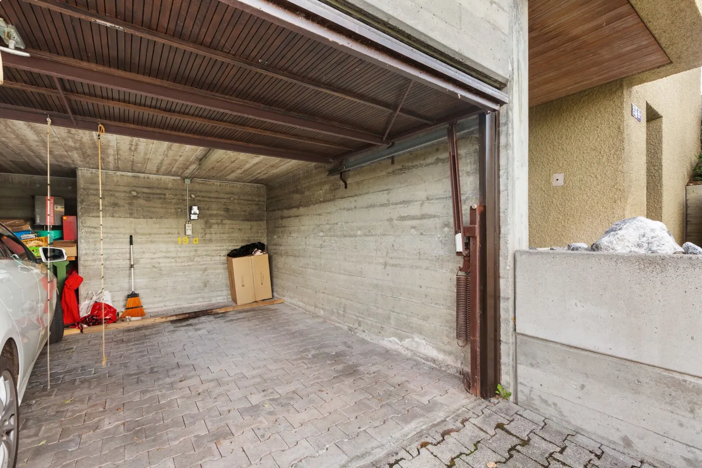 Spacious 2½-room terrace apartment with a wide view - Photo 19 of 27