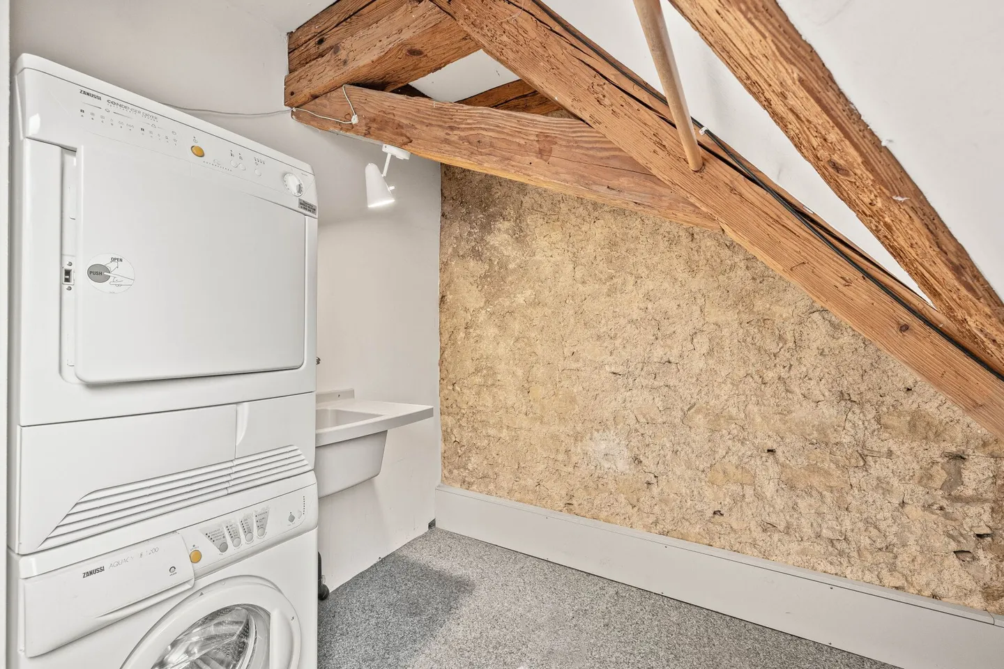 Wohnung kaufen - Foto 8 von 16