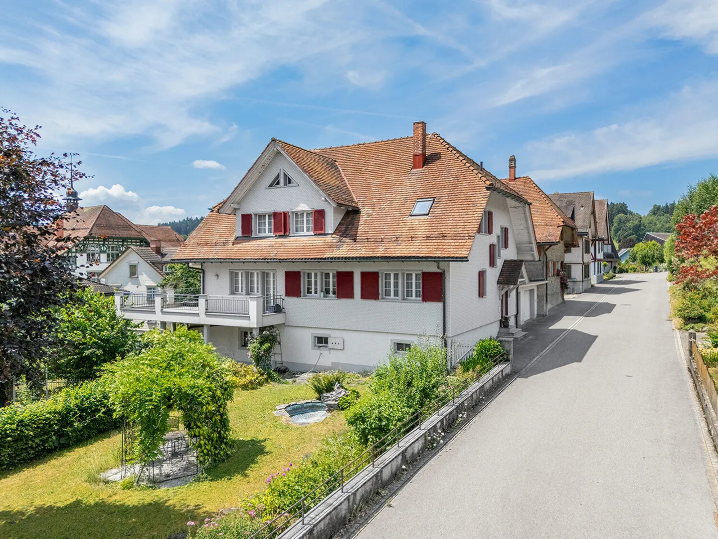 Ihr neues Zuhause an sonniger und familienfreundlicher Lage - Photo 2 of 12