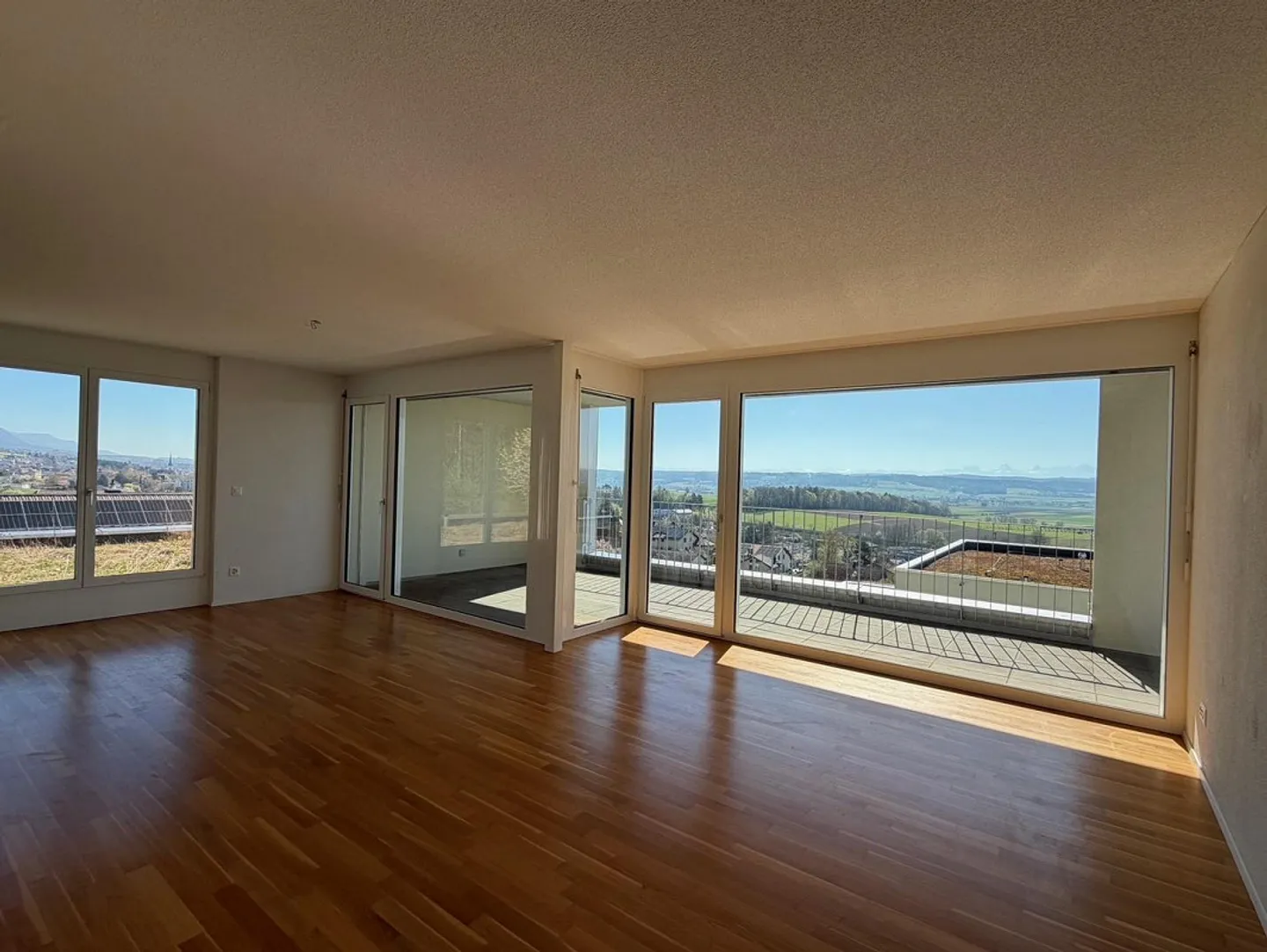 Stunning Attika-Apartment - Foto 2 von 10