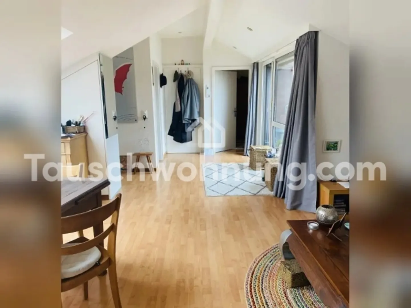 [ÉCHANGE D'APPARTEMENT] Appartement sous les toits avec terrasse dans le quartier 3 - Photo 9 sur 20