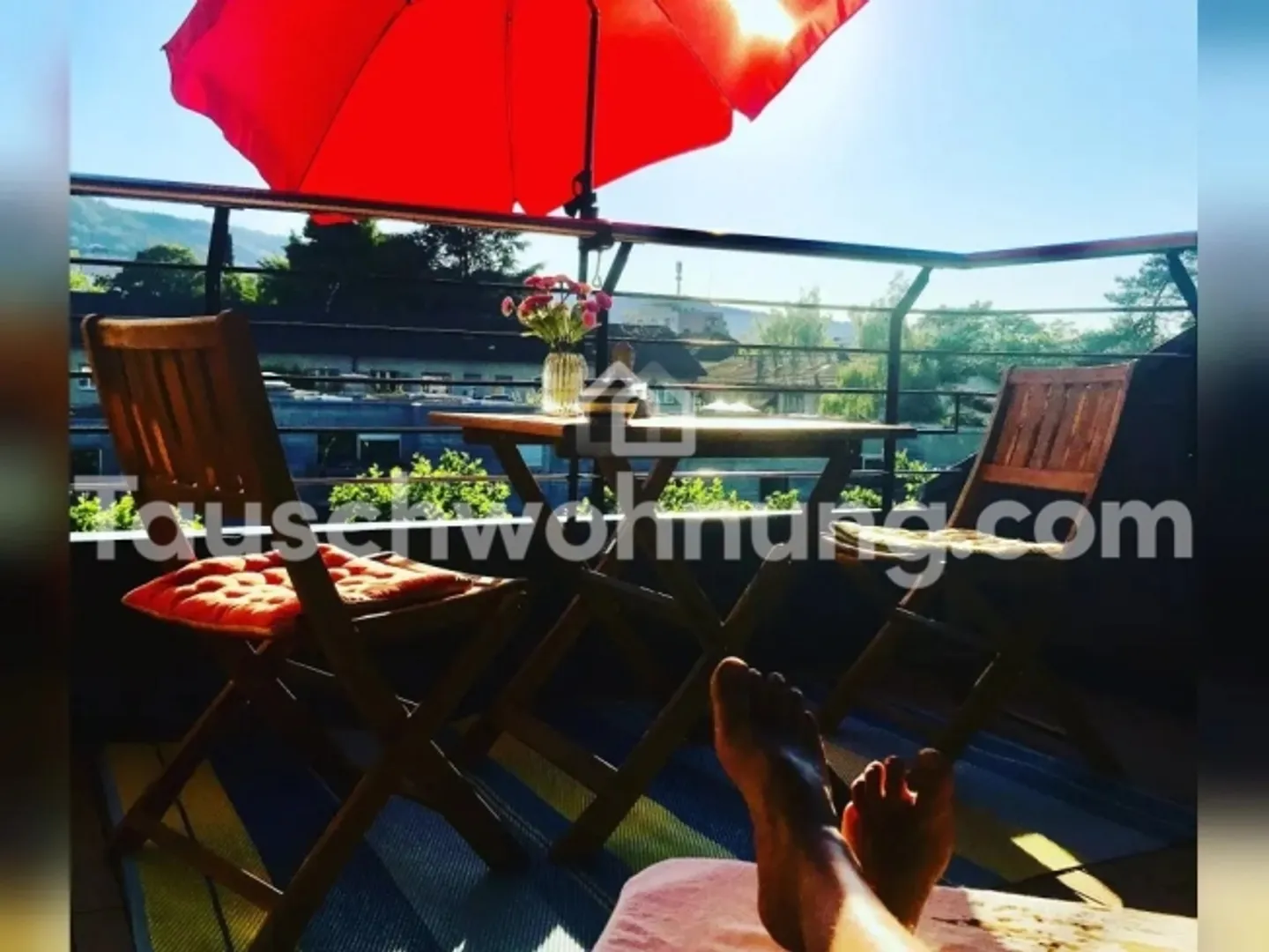 [ÉCHANGE D'APPARTEMENT] Appartement sous les toits avec terrasse dans le quartier 3 - Photo 4 sur 20