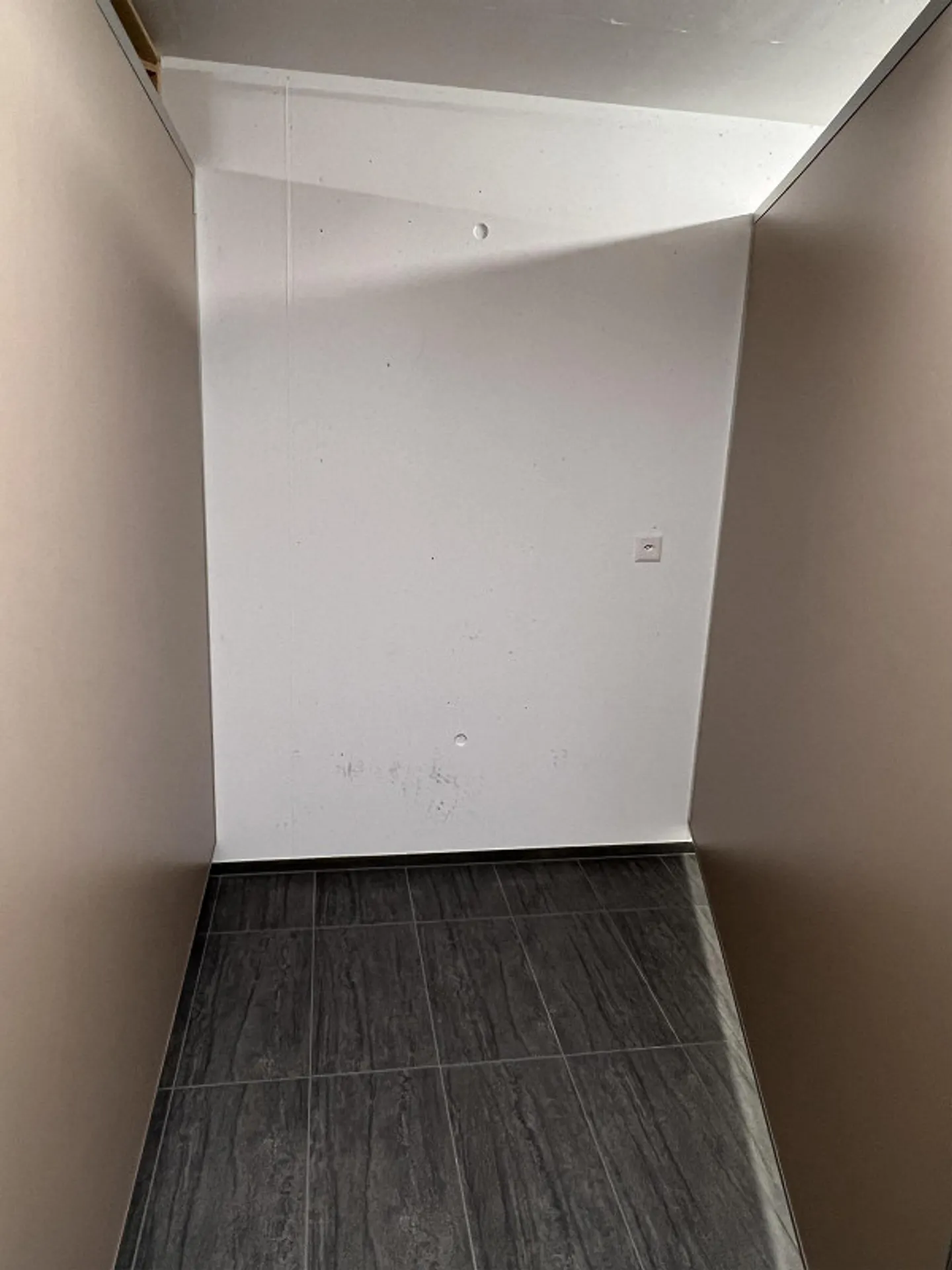 Appartamento moderno di 4,5 stanze con patio - Foto 16 di 16