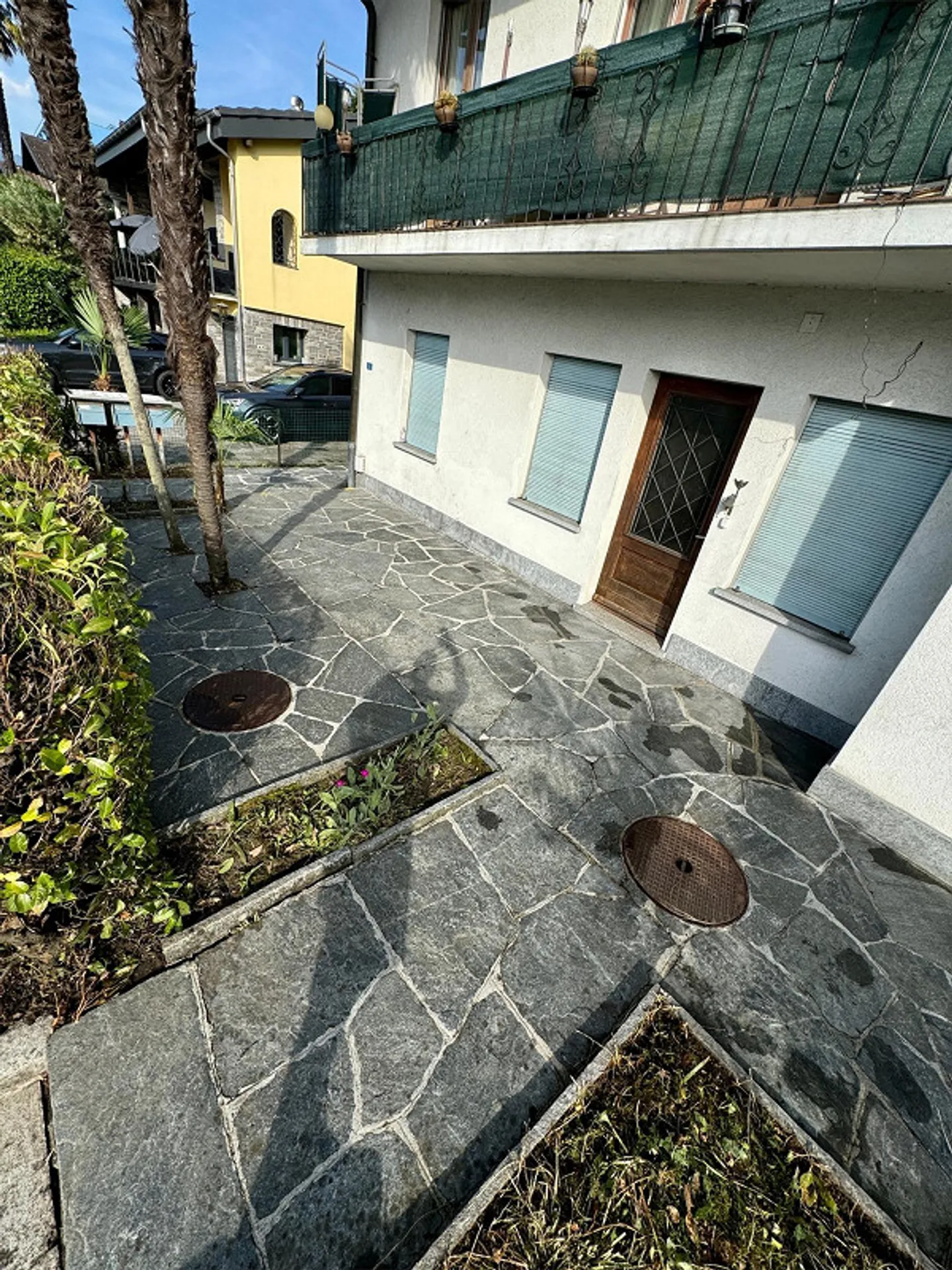 Casa bifamiliare con vista lago - Foto 7 di 9