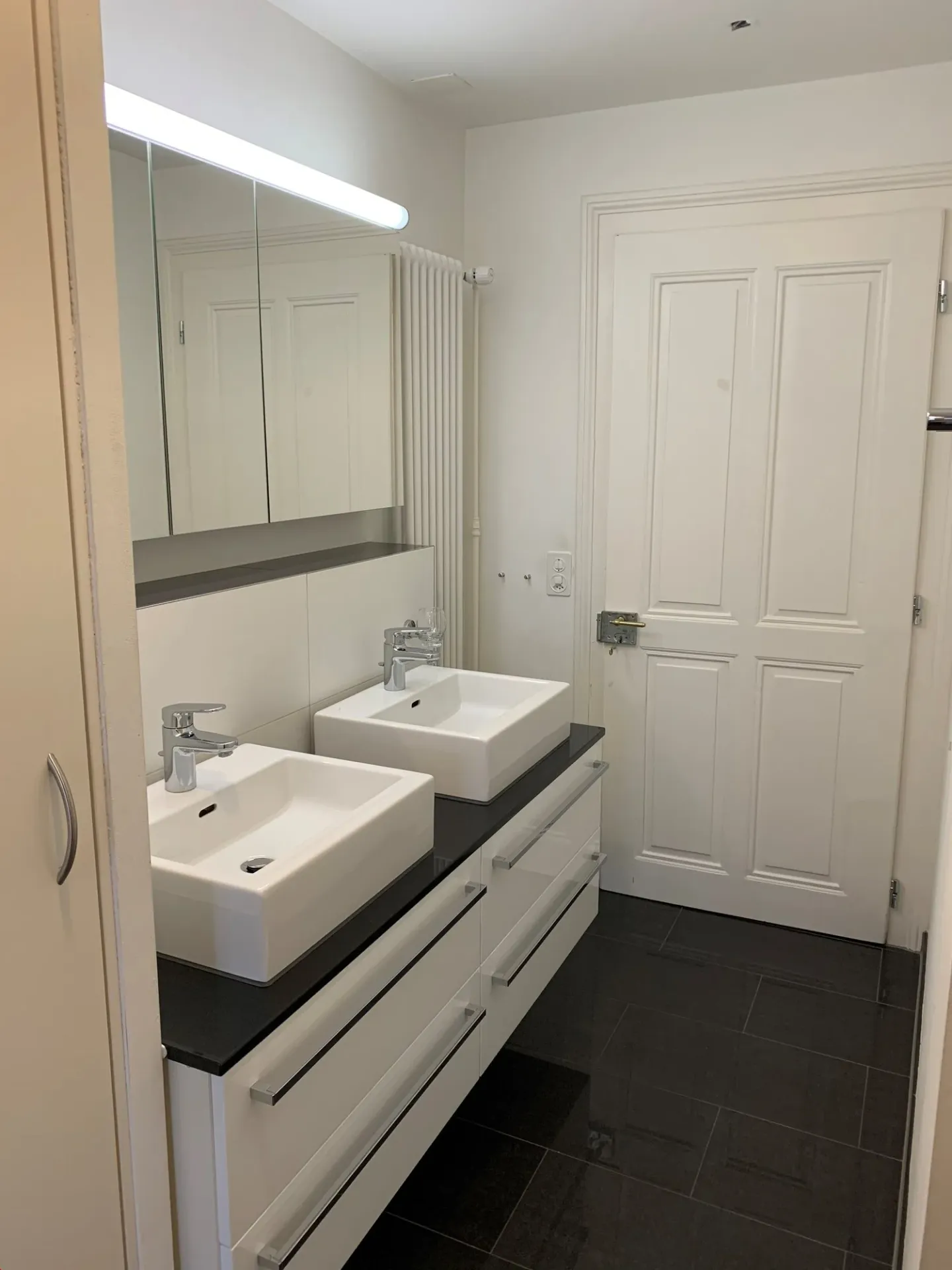5-room apartment in the village center - Photo 14 of 18