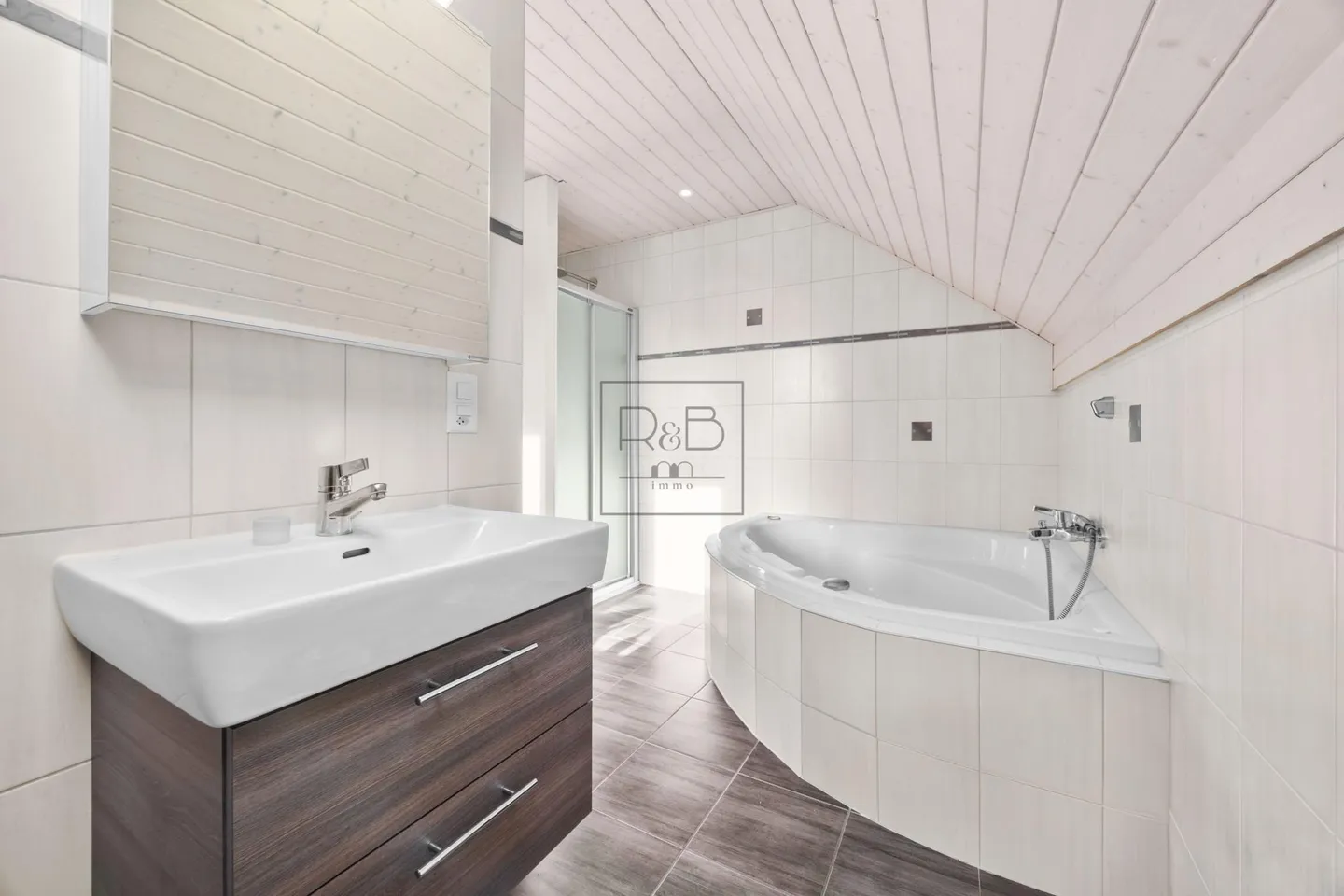 Single house for sale - Photo 8 of 14