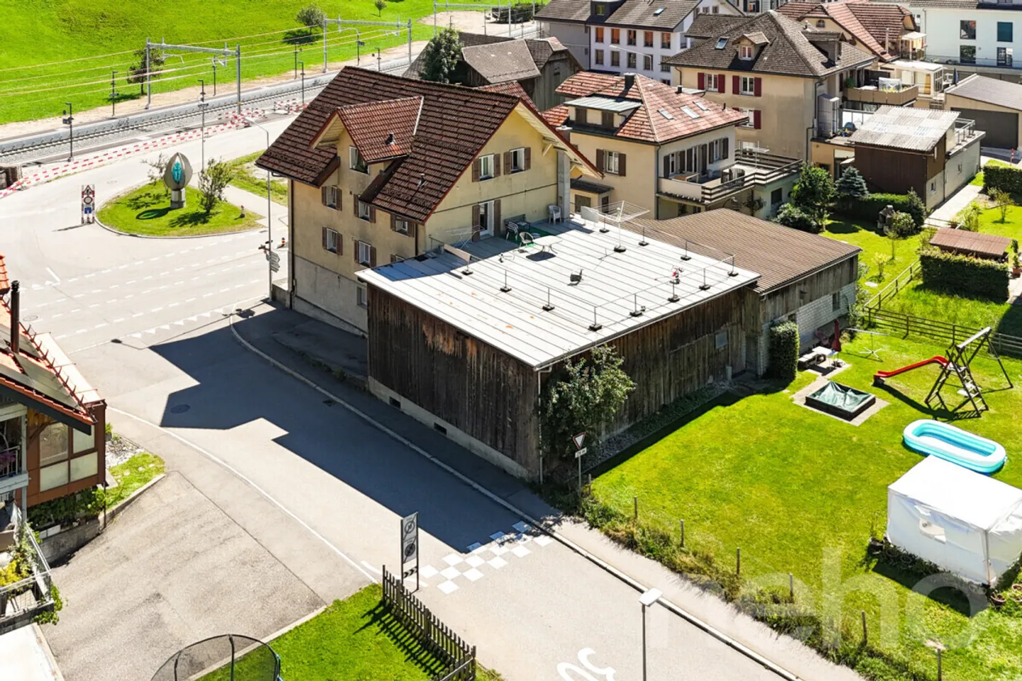 Edificio residenziale in affitto - Foto 3 di 9