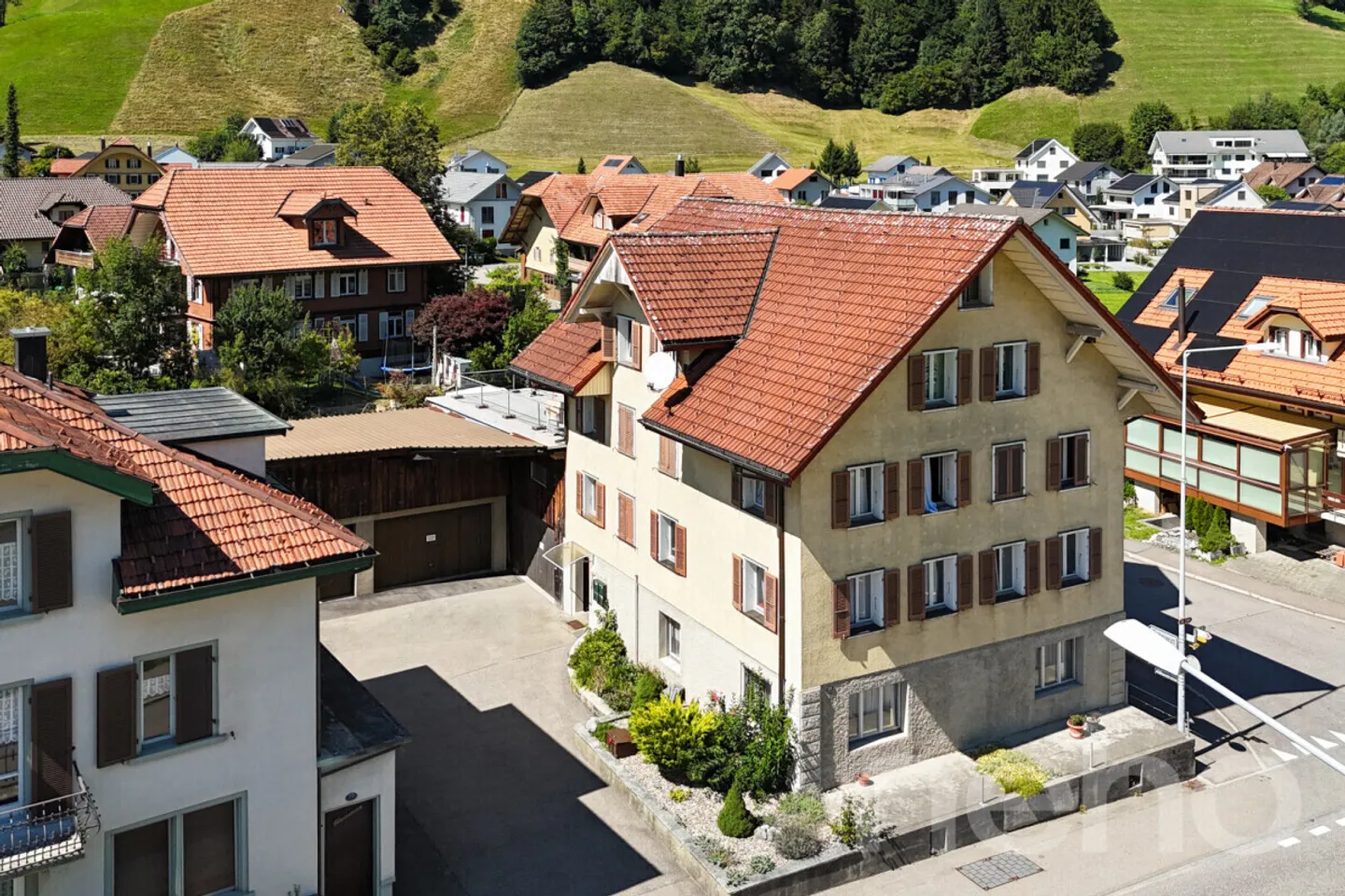 Edificio residenziale in affitto - Foto 4 di 9