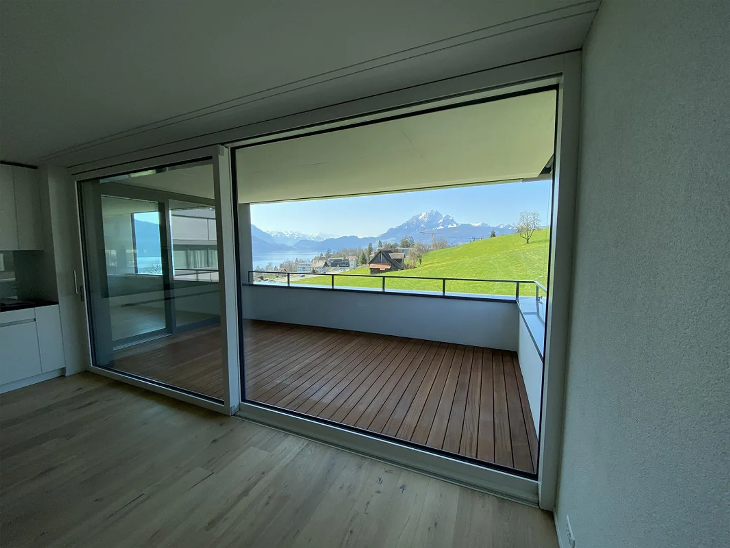 Fantastic 3.5-room apartment with a view - Photo 7 of 11