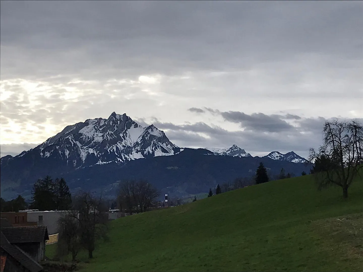 Fantastic 3.5-room apartment with a view - Photo 11 of 11