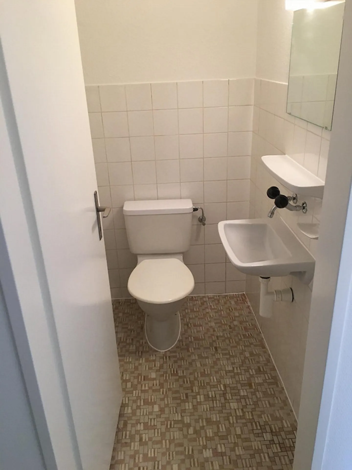 Sonnige 2.5 Zimmer-Wohnung - Foto 7 von 9