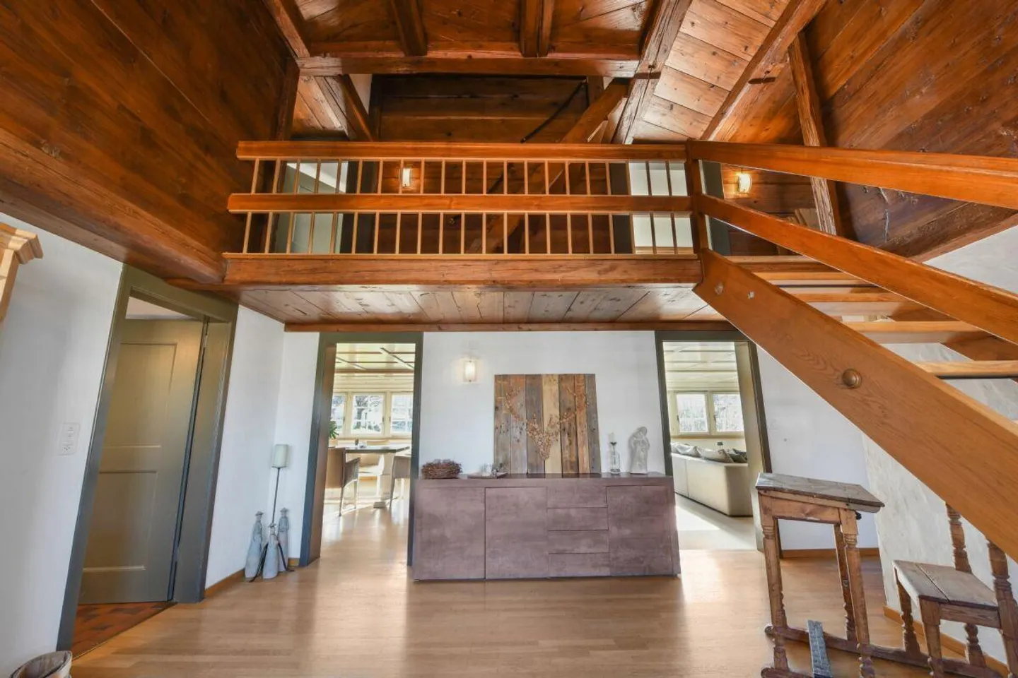 Une vie de rêve dans un charmant bâtiment ancien en bois - Photo 9 sur 25
