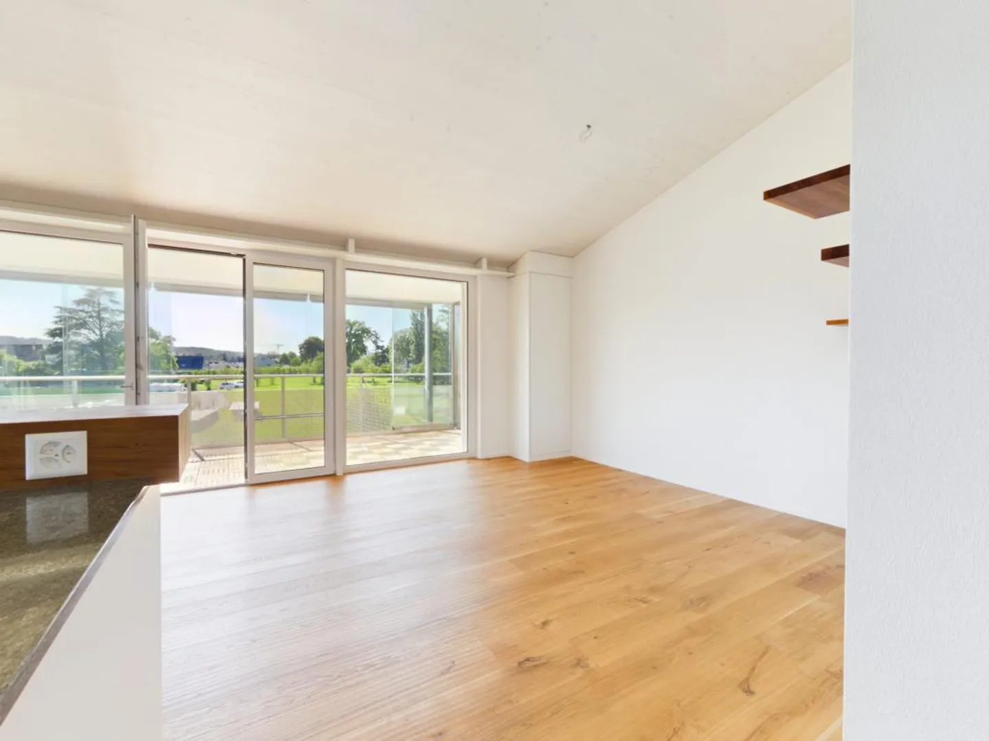 Moderne Dachwohnung mit Seeblick - Foto 6 von 23