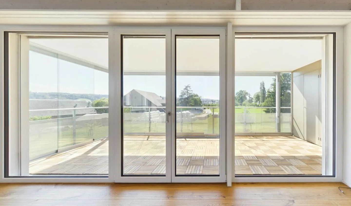 Moderne Dachwohnung mit Seeblick - Foto 7 von 23