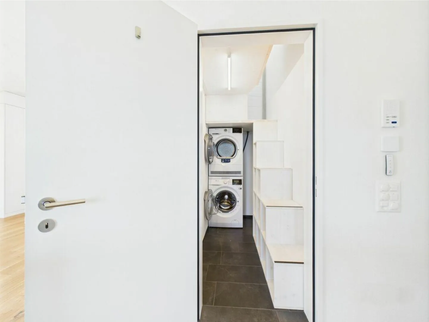 Moderne Dachwohnung mit Seeblick - Foto 17 von 23