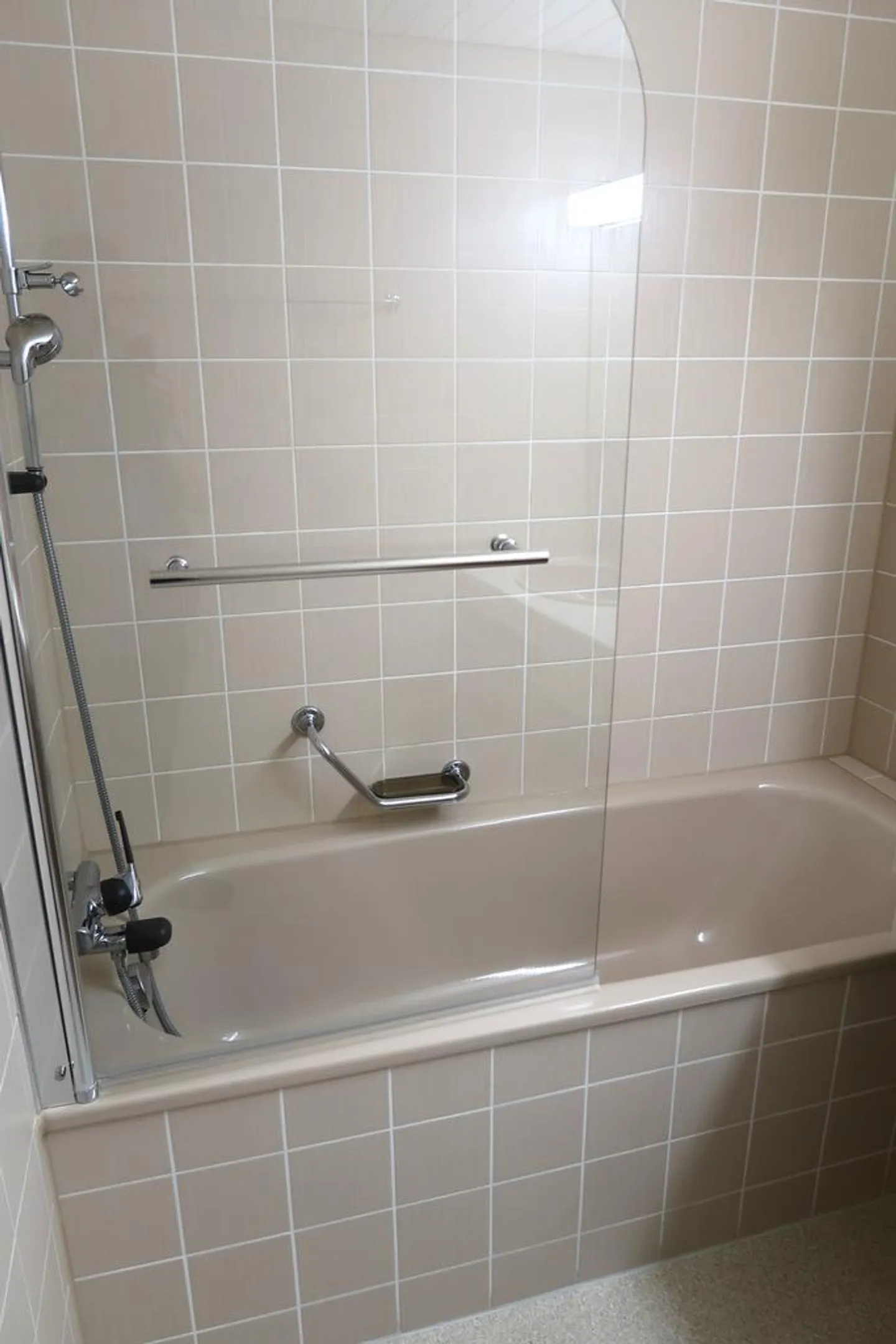 Appartement 4.5 pièces - Photo 4 sur 7