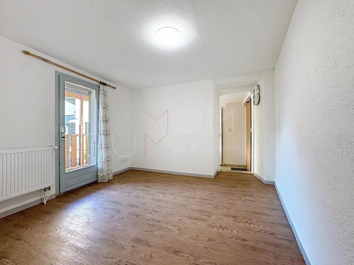 Studio nel Centro del Villaggio - Foto 1 di 4