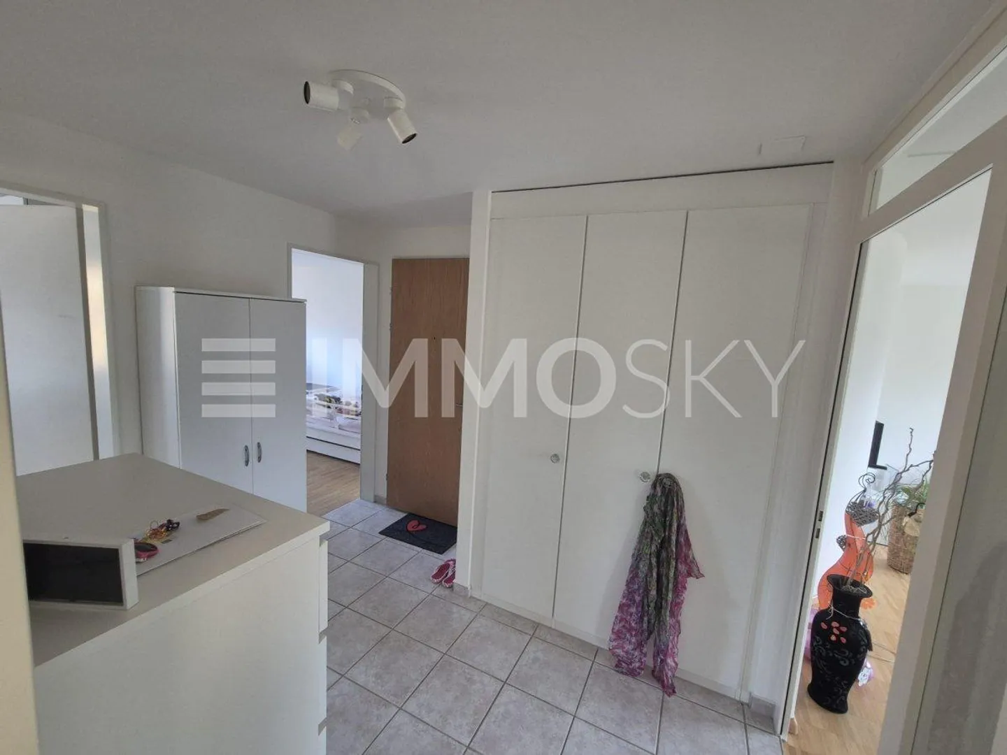 Vie familiale avec des pièces lumineuses - Photo 3 sur 5