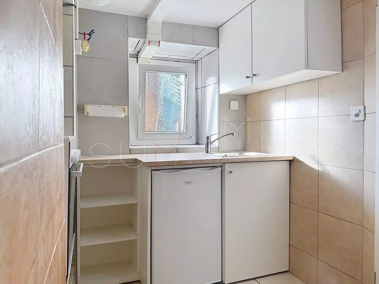 Studio nel Centro del Villaggio - Foto 3 di 4