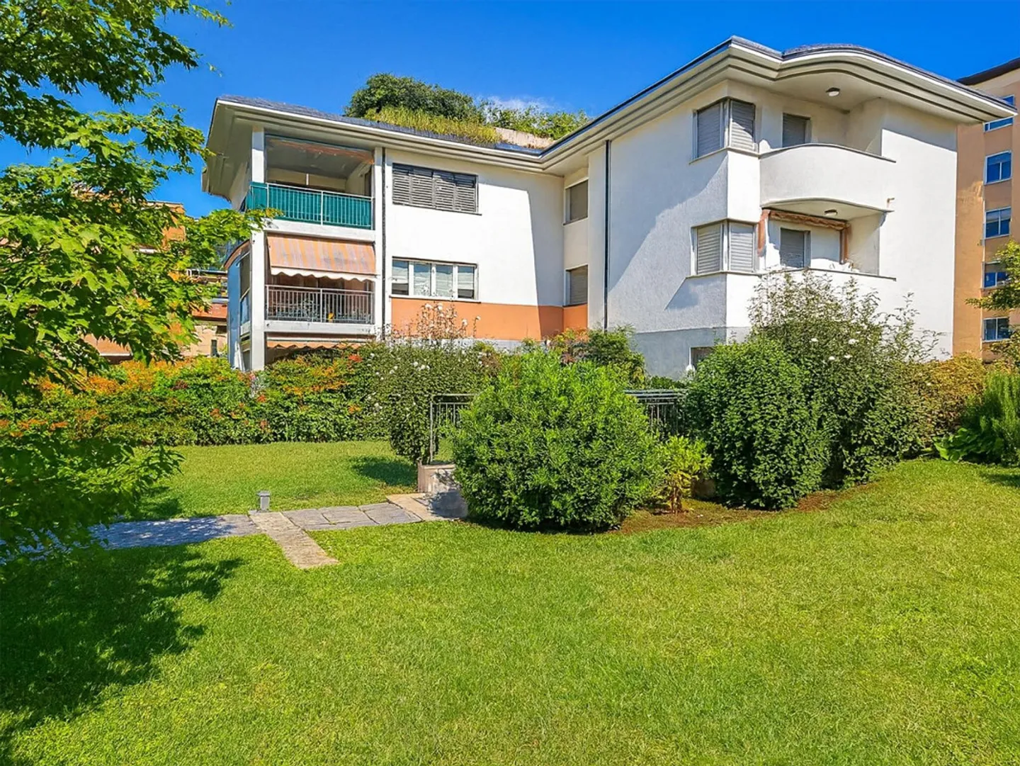 COMFORT E PRATICITÀ A POCHI PASSI DAL CENTRO PEDONALE - Foto 10 di 11