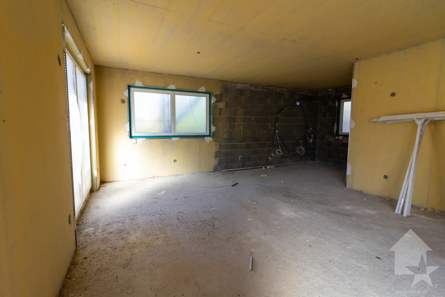 Villa contigua di 140 m2 con terrazza e garage - Foto 9 di 11