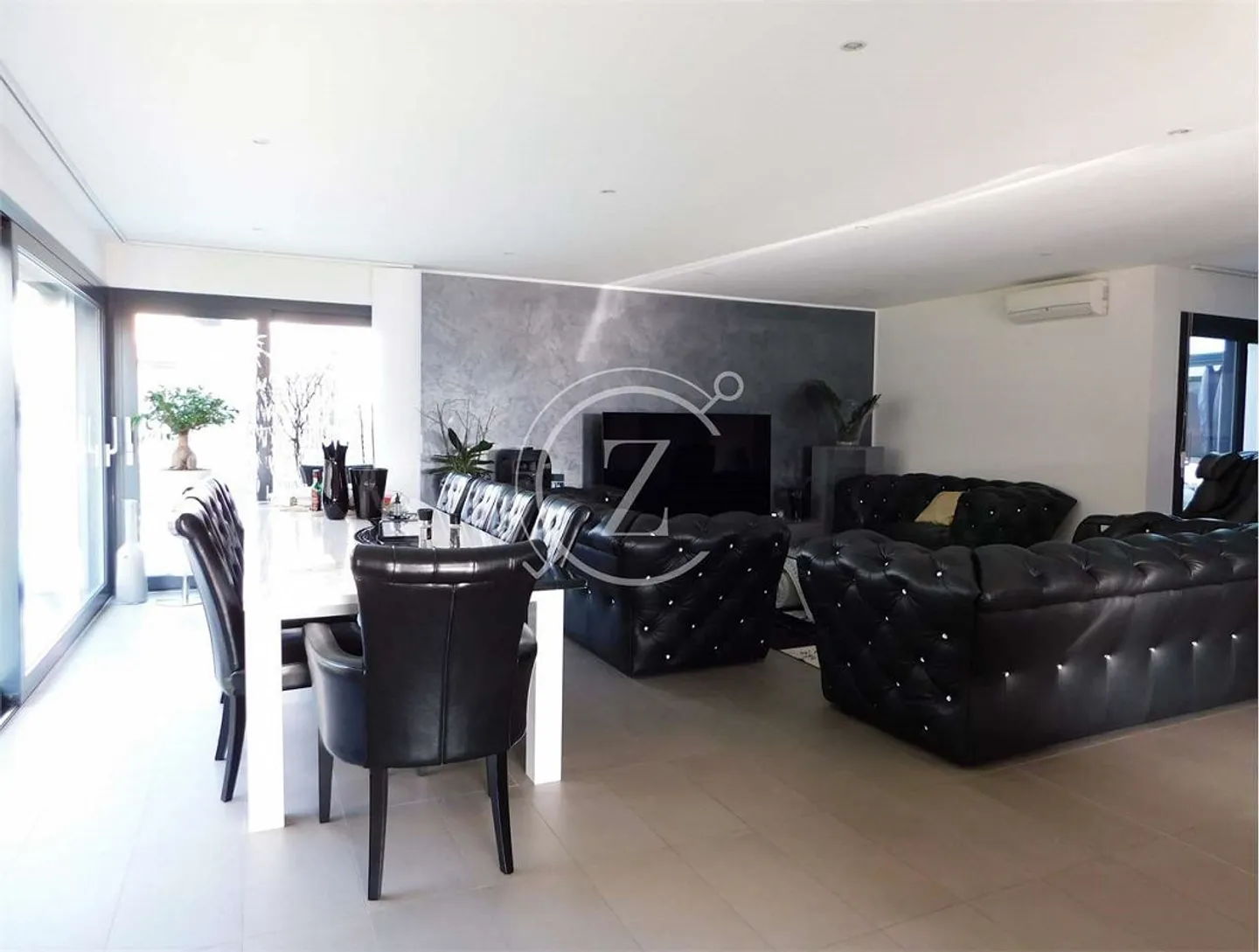 Moderna casa con piscina a Bedano - Foto 7 di 13