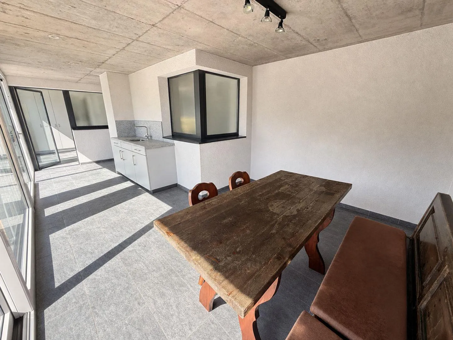 Casa plurifamiliare con grande potenziale e terreno edificabile inc... - Photo 6 sur 12