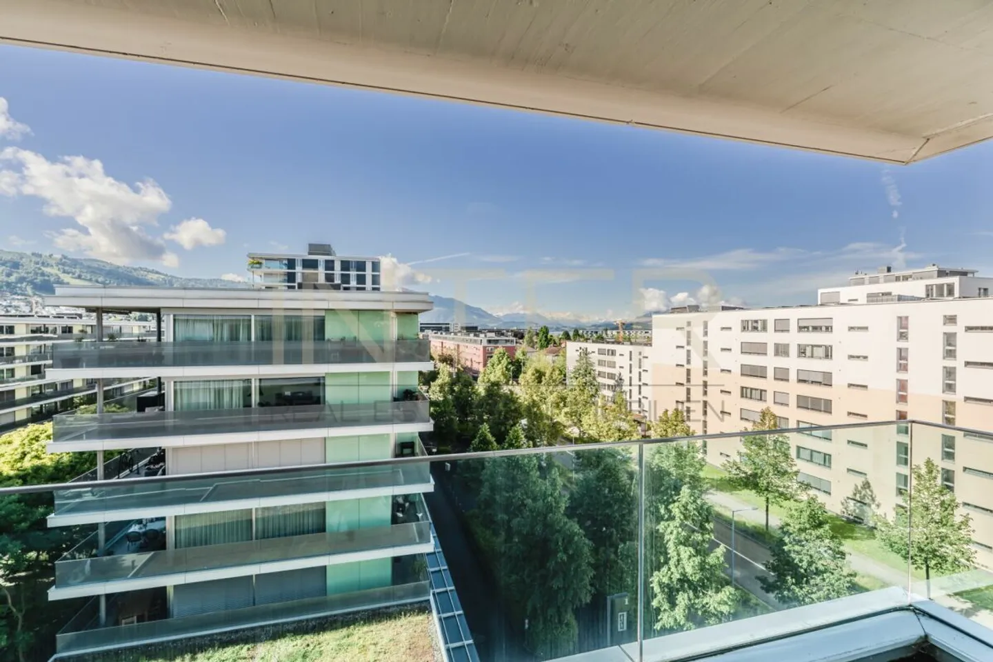 Spacious 5.5-room apartment with large balcony in Feldpark Zug - Photo 19 of 33