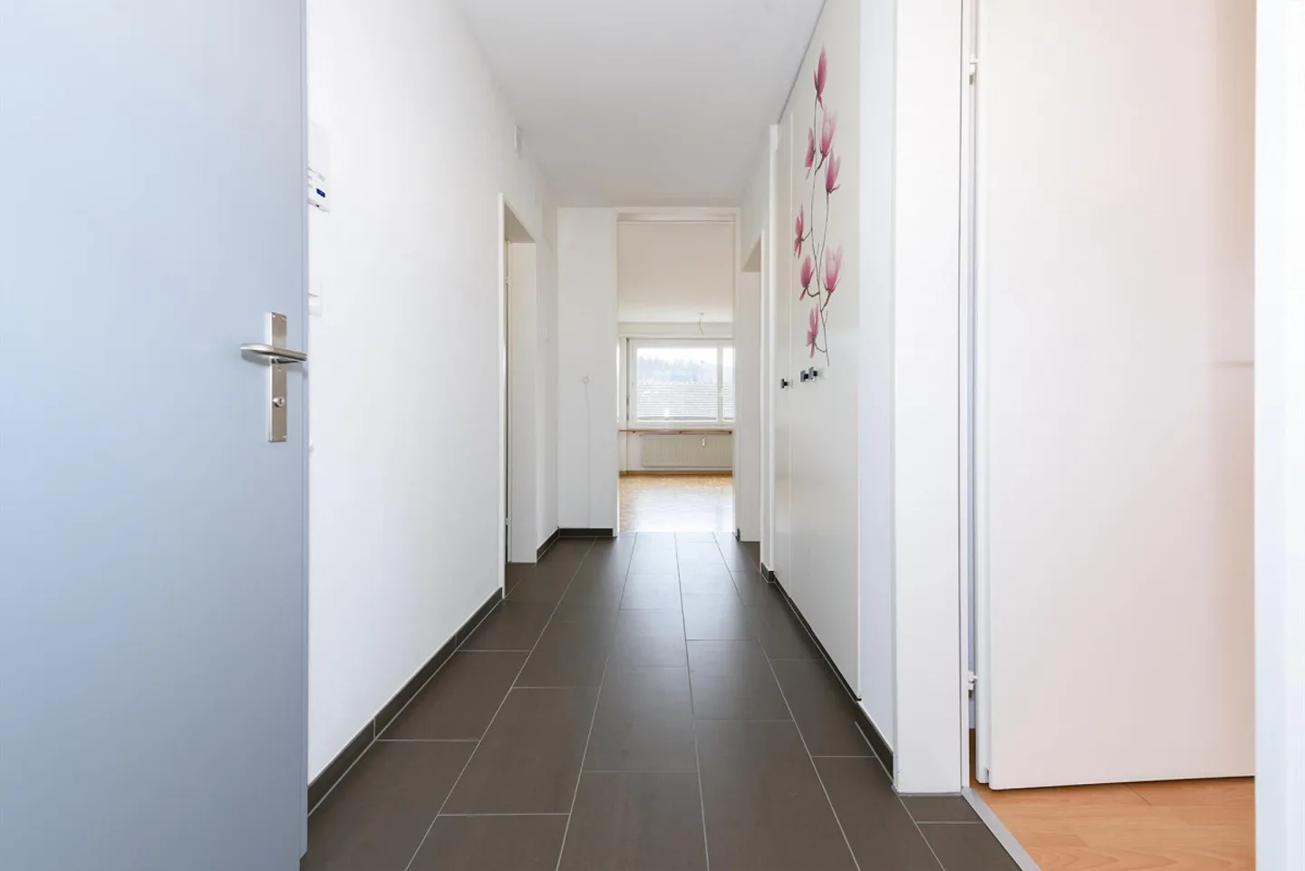 A proximité des commerces - Photo 6 sur 8